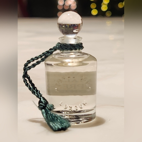 Penhaligon's Empressa - Picture 2 of 3